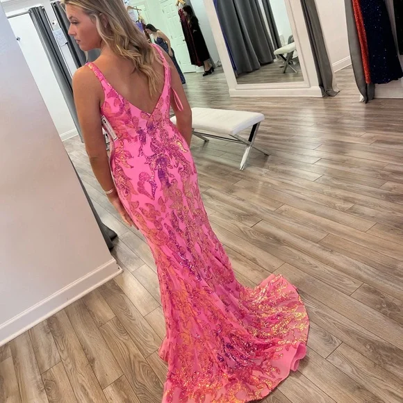 pink scalloped dress Pink Scalloped Dress